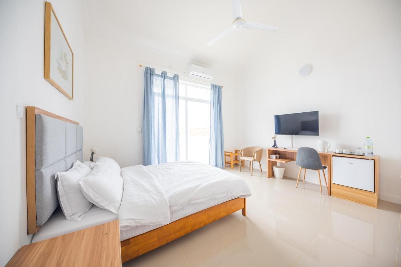 Hotel True South Addu City Exterior foto